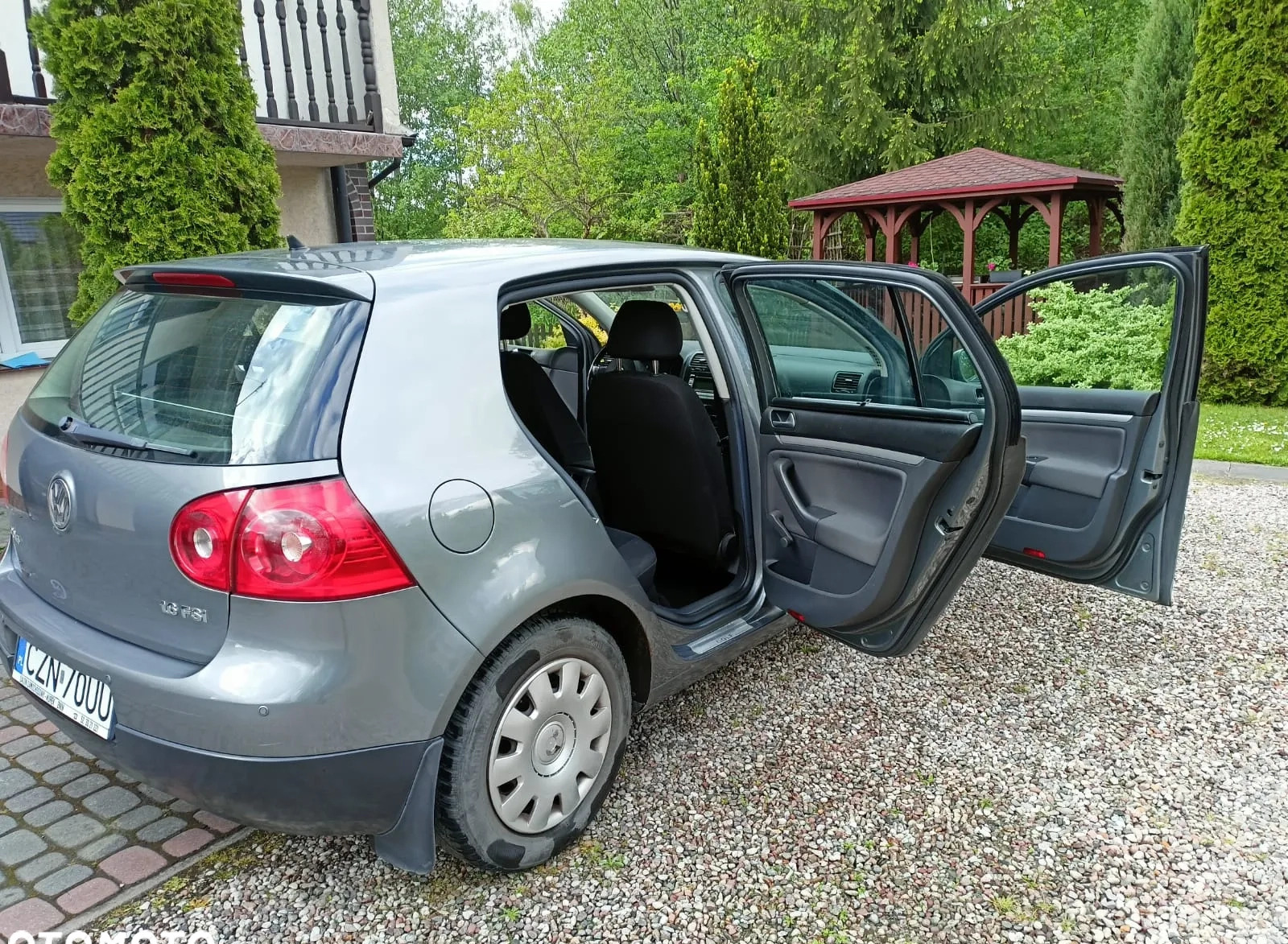 Volkswagen Golf cena 16000 przebieg: 143000, rok produkcji 2007 z Żnin małe 92